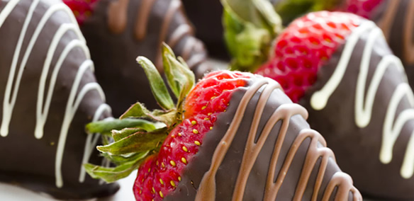 Chocolate dipped strawberries for drop-off catering